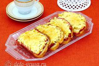 Горячие бутерброды с ананасом