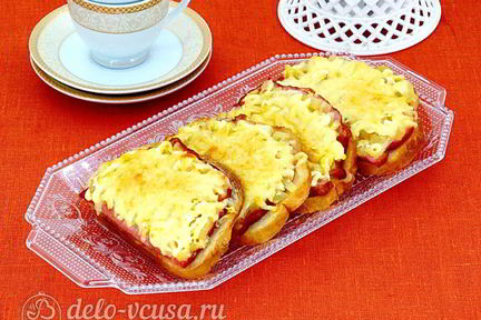 Горячие бутерброды с ананасом