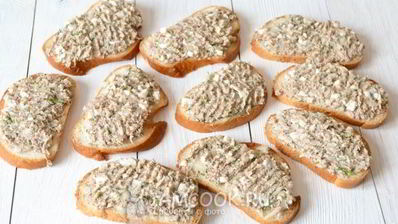 горячие бутерброды с сайрой