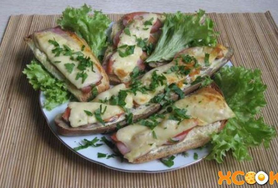 Горячие бутерброды в духовке