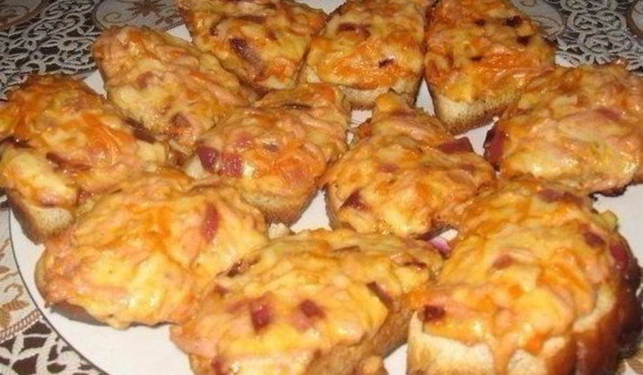 Рецепт простых горячих бутербродов в духовке