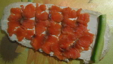 рулеты — бутерброды с красной рыбой