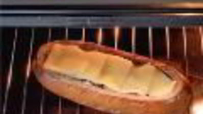 закрытые бутерброды с красной капустой