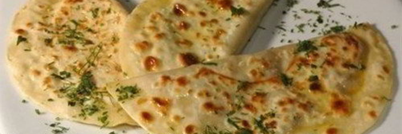 Быстрые чебуреки с брынзой