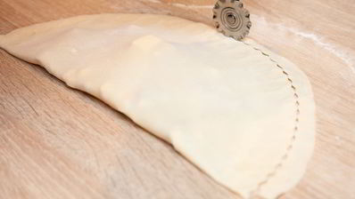 чебурек с брынзой