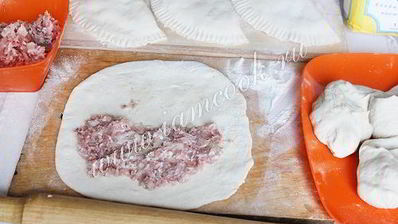 чебуреки на пиве с мясом