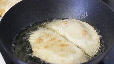 чебуреки на пиве с мясом