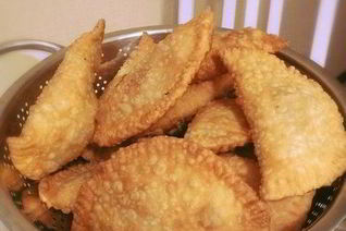 Чебуреки с говяжьим и свиным фаршем