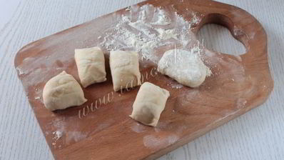 чебуреки с капустой