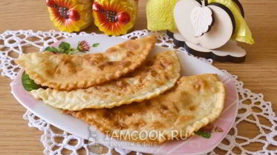 домашние чебуреки с мясом