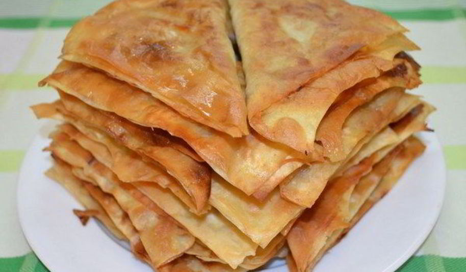 Рецепт ленивых мясных чебуреков из лаваша