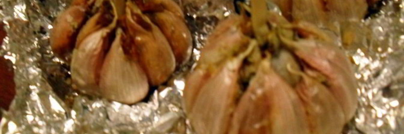 Чеснок запеченный с прованскими травами