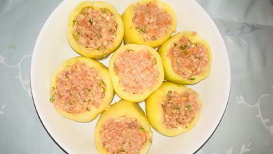 фаршированные перцы с томатом и булгуром