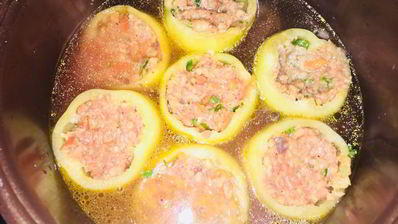 фаршированные перцы с томатом и булгуром