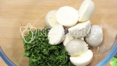 фаршированные яйца с икорно-горчичной начинкой