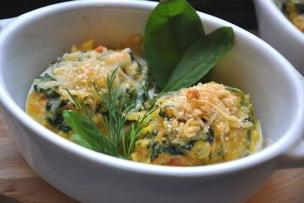 Фаршированные яйца с начинкой из шпината