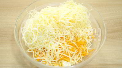 фаршированные яйца с сыром