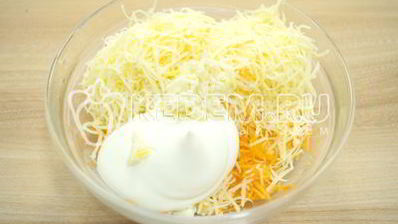 фаршированные яйца с сыром