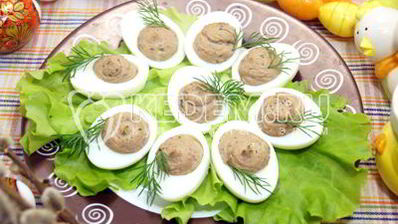 яйца фаршированные печенью