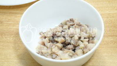 яйца фаршированные сельдью