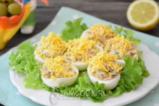 Яйца, фаршированные тунцом