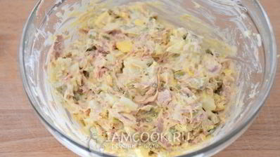 яйца, фаршированные тунцом