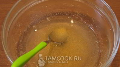 яйца фаршированные в цветном желе