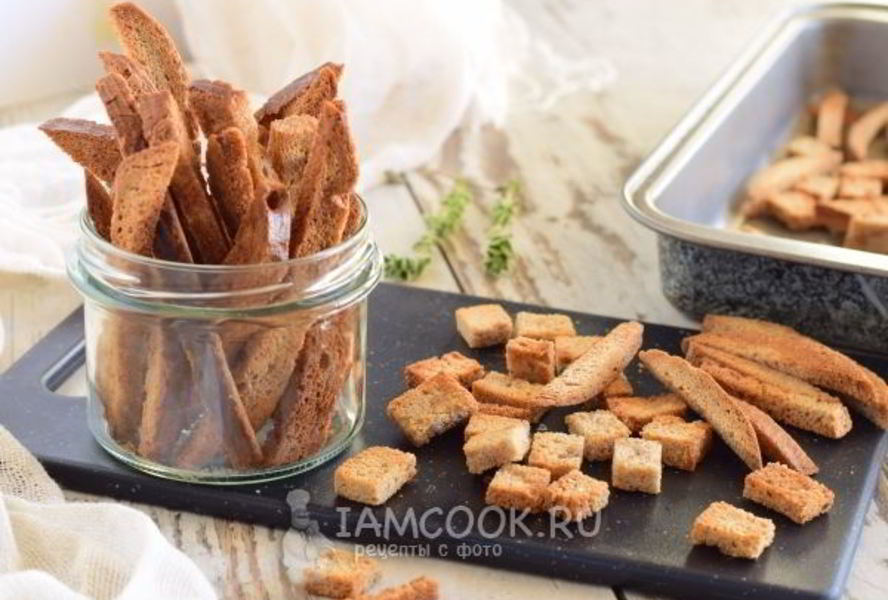 Гренки из черного хлеба в духовке