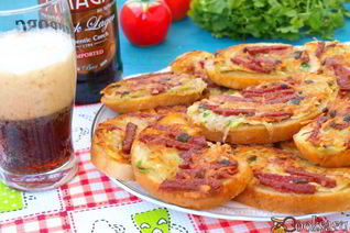 Гренки к пиву с колбасой