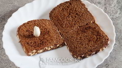 гренки с чесноком на сковороде