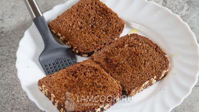 гренки с чесноком на сковороде