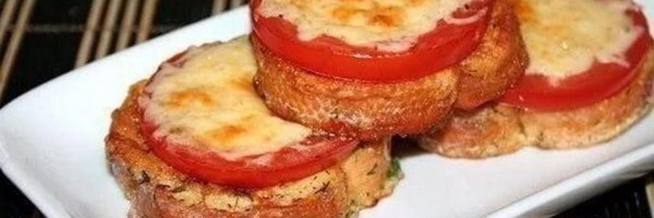 Гренки с сыром и помидорами к завтраку