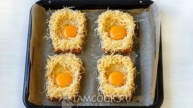 гренки с сыром и яйцом в духовке