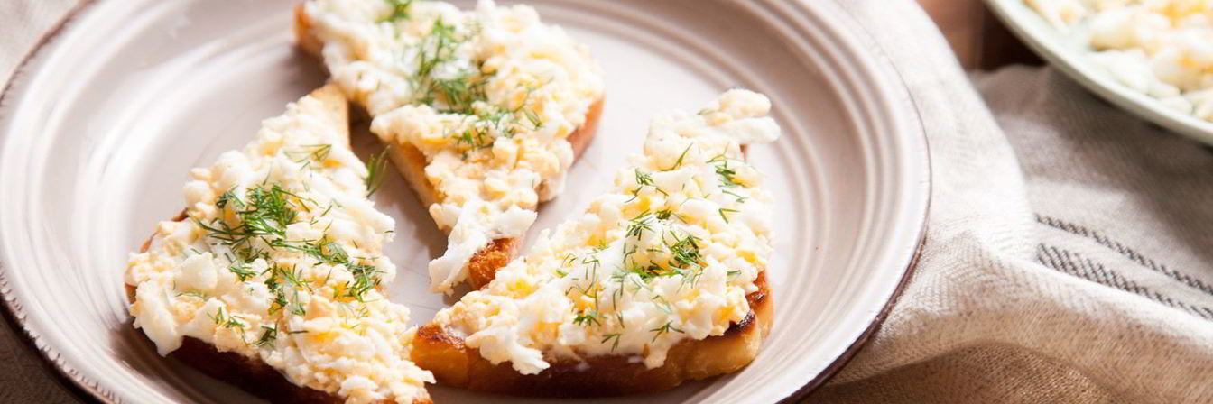 Гренки с яйцом