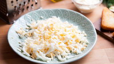 гренки с яйцом