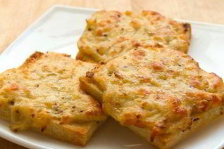 Необычные гренки с сыром