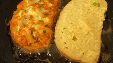 сырные гренки с припеком из шампиньонов