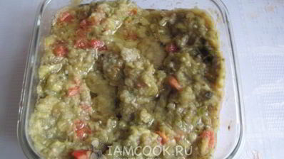 баклажанная икра со свежими помидорами и чесноком