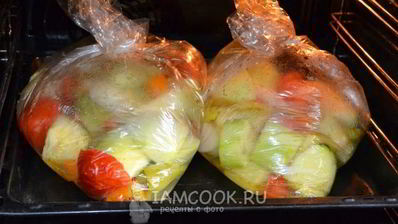 кабачковая икра в рукаве для запекания