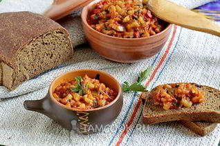 Кабачково-баклажанная икра по-восточному