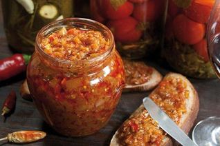 Овощная икра из баклажанов и перца