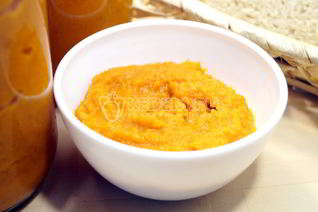 Овощная икра с ранетками