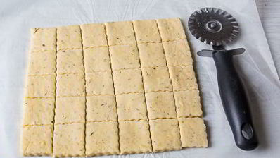 канапе на сырном печенье