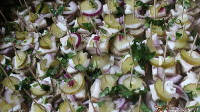 канапе под водочку