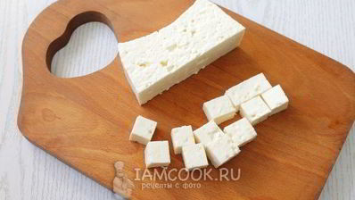 канапе с брынзой и помидорами черри