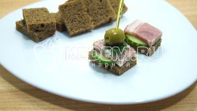 канапе с бужениной