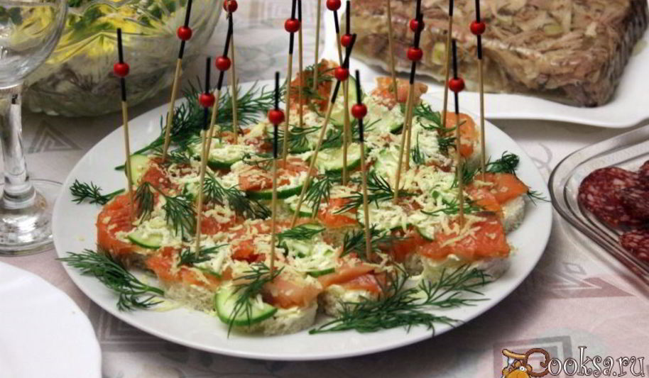 Рецепт праздничных канапе с форелью