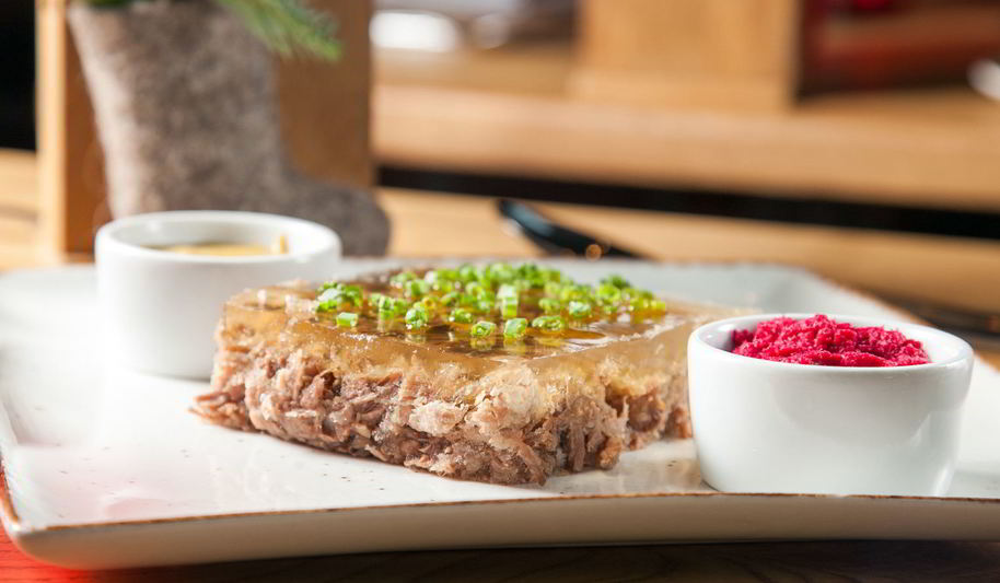 Рецепт холодца из говядины с хреном и горчицей