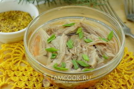 Холодец из свиных ножек и курицы