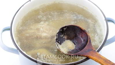 холодец из свиных ножек и курицы